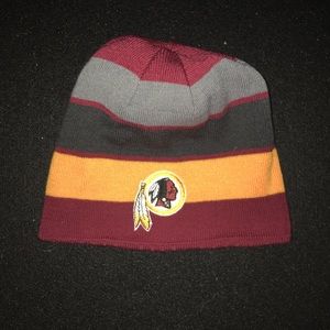 Redskins beanie - reversible!